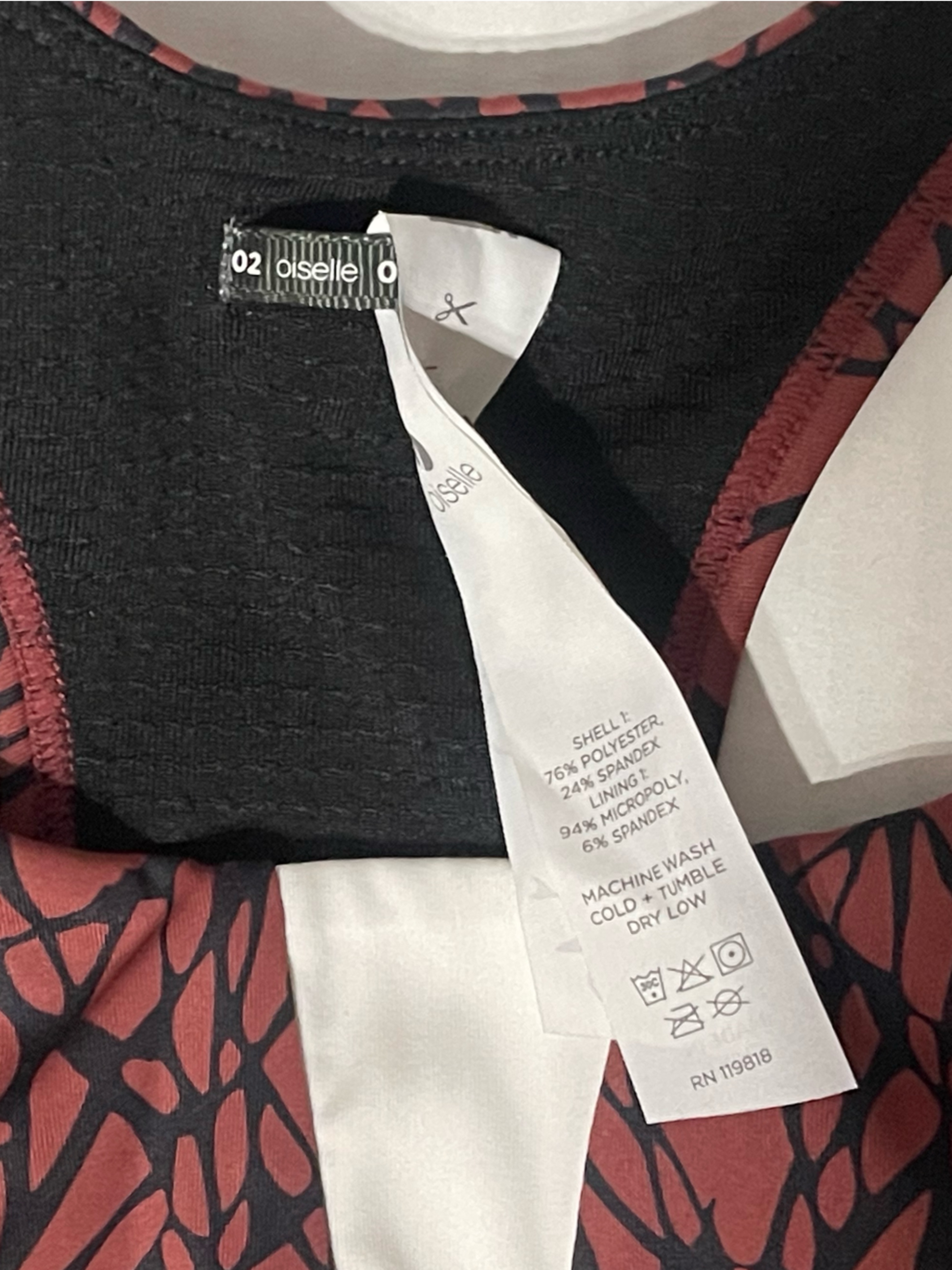 Oiselle Double Breasted Bra - Size 2 - Redwood Monarch - Euc — image 3 of 3